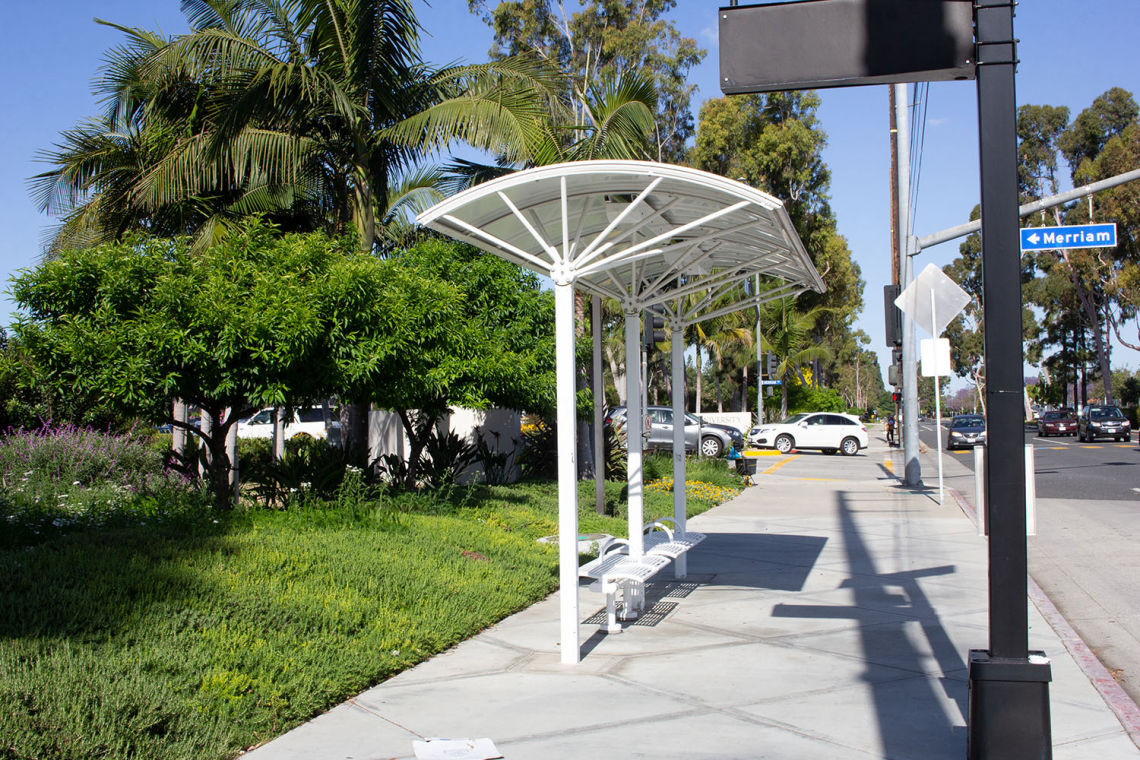 longbeach busstop shutterstock 1421477927